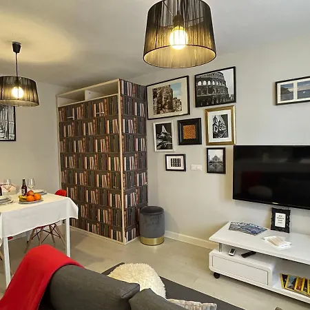 Апартаменты Neverending Loft