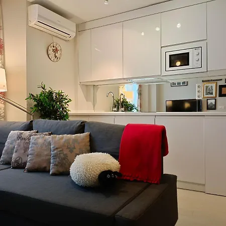 Апартаменты Neverending Loft *